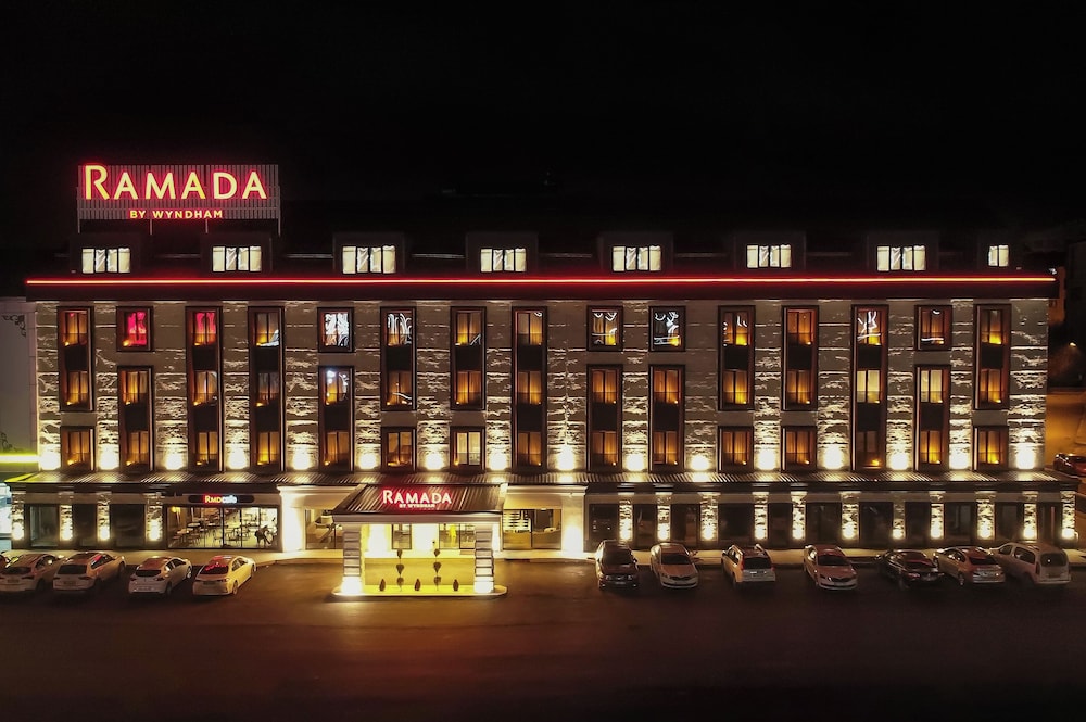 Ramada by Wyndham Erzurum 2/46