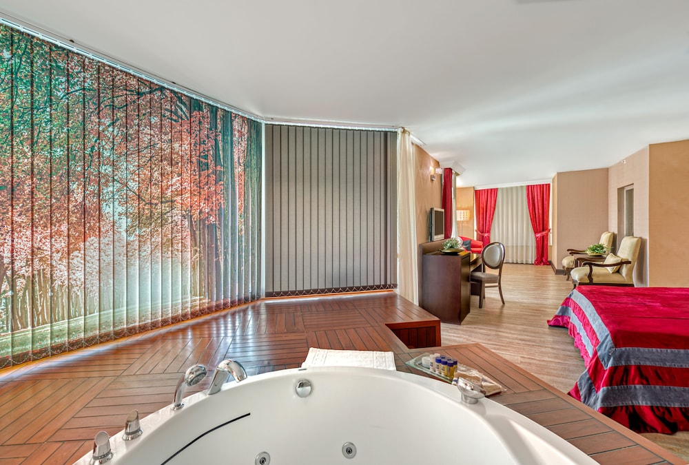 Sealife Family Resort Hotel 27/72