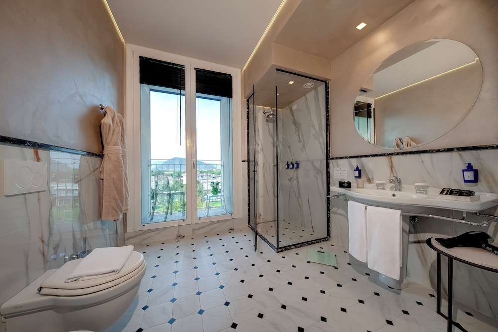 Hotel Premiere Abano Terme 85/86