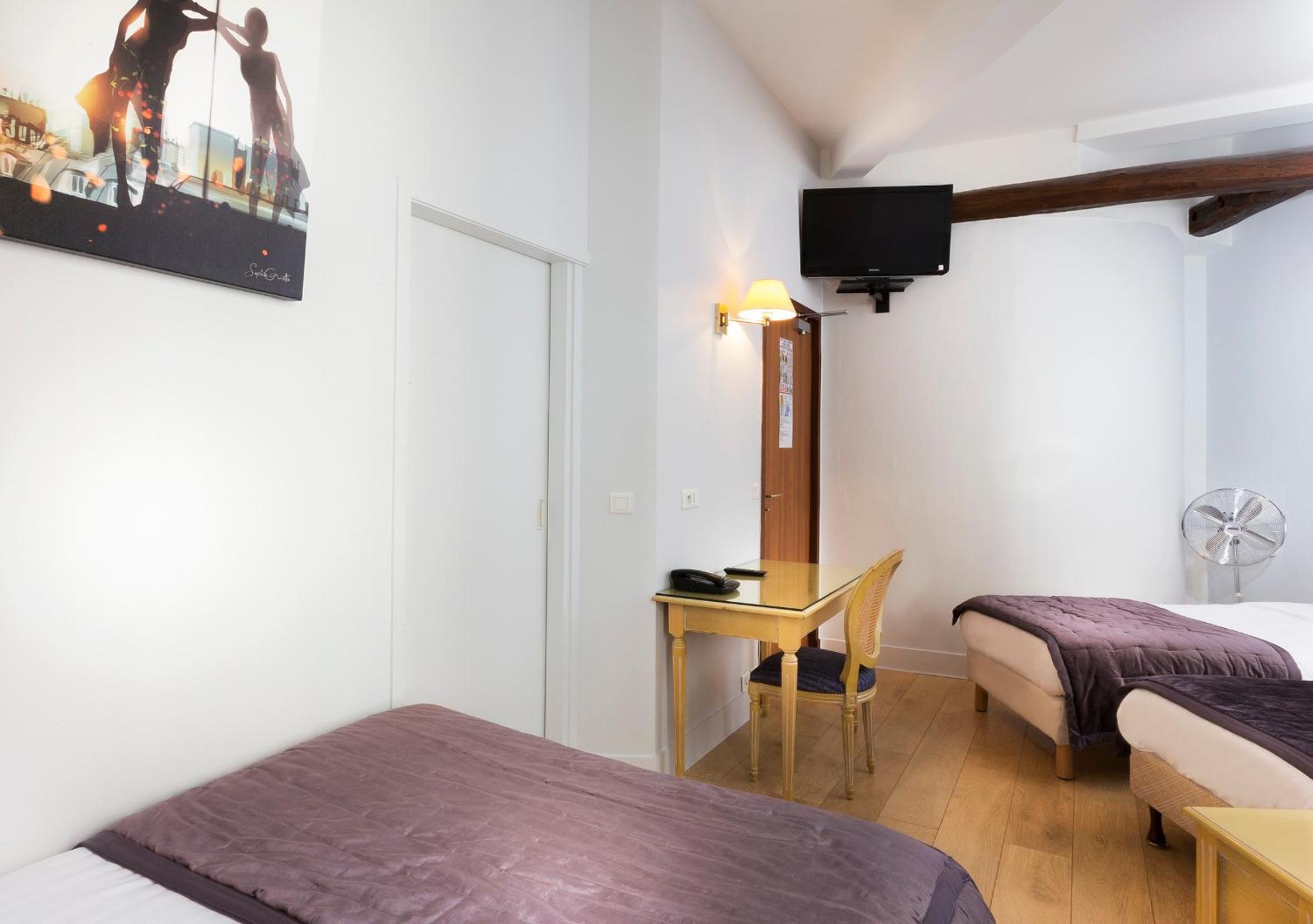Room, Quadruple, Du Bresil 4/6