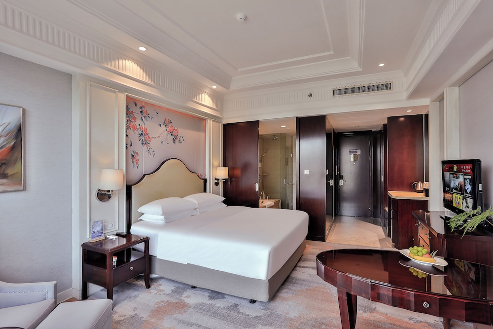 Tonglu World Trade SSAW Boutique Hotel 16/65