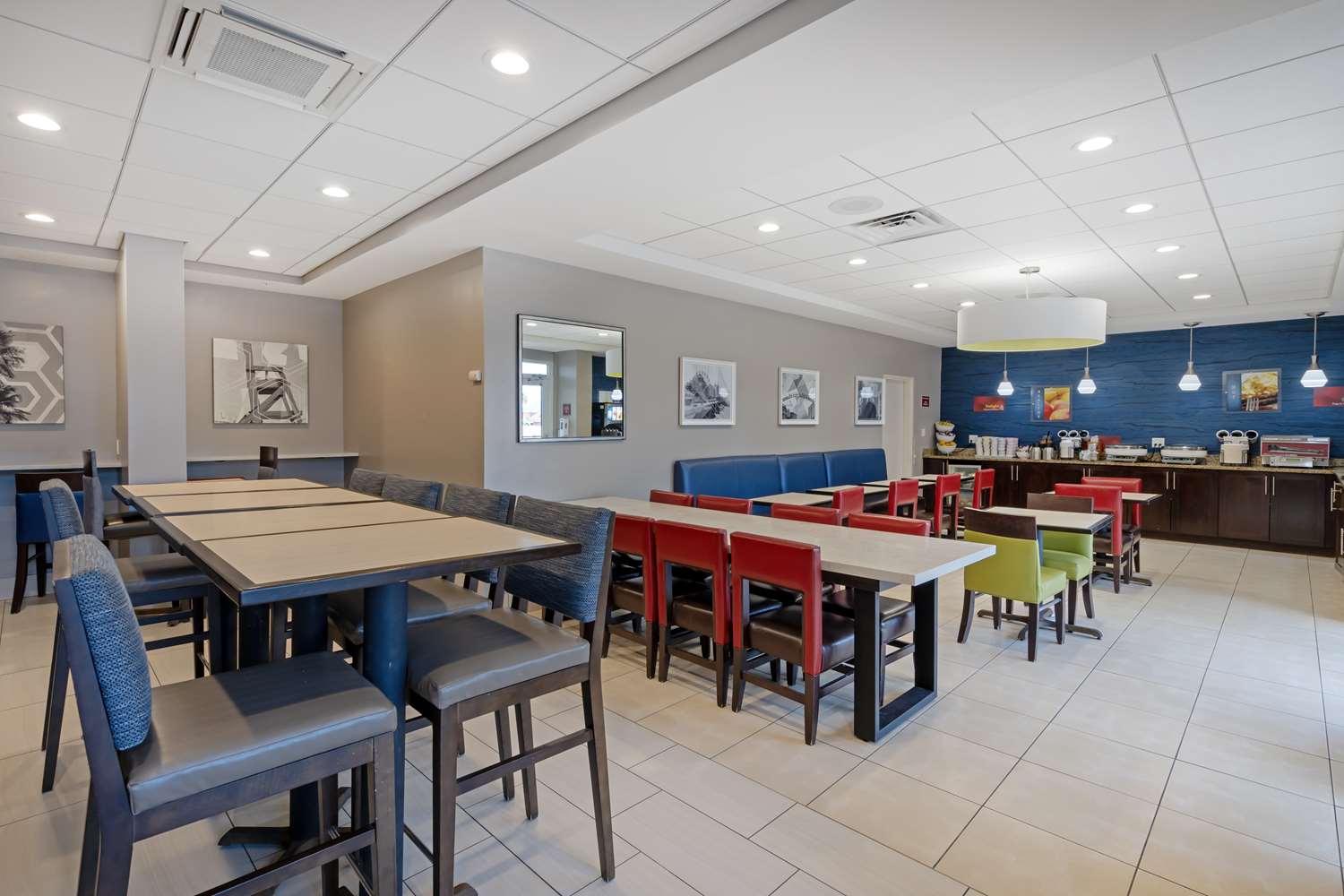 Best Western Plus Daytona Inn Seabreeze Oceanfront 34/47