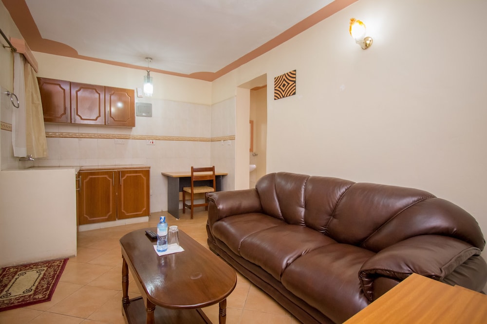 Emboita Hotel 32/50