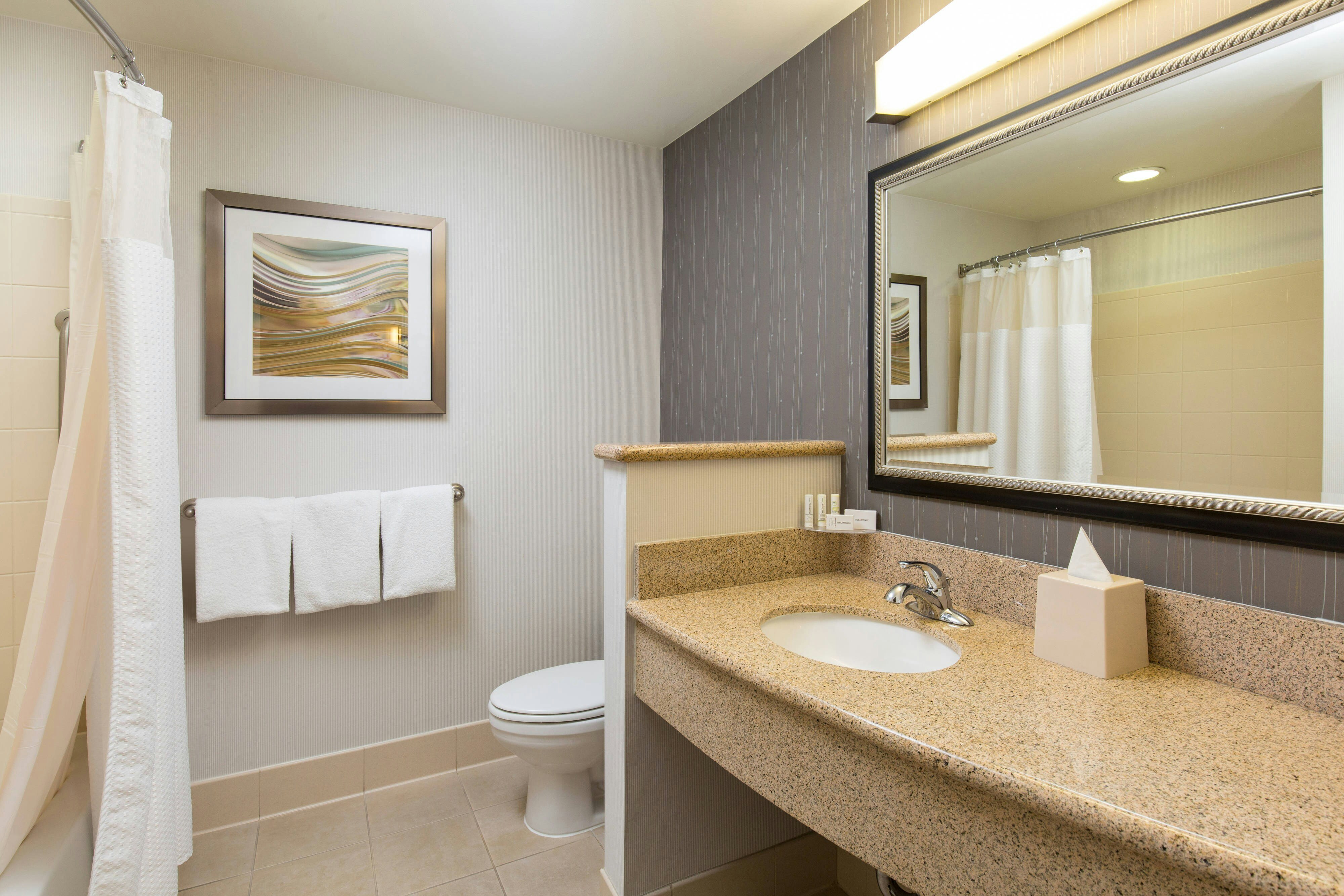 Courtyard Ontario Rancho Cucamonga 25/27