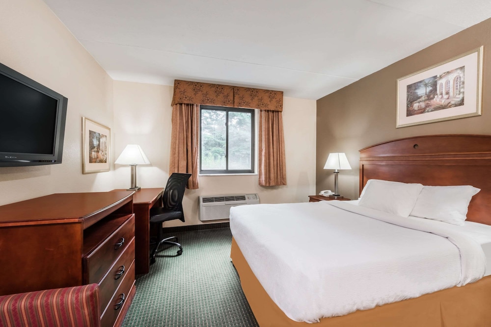 Ramada By Wyndham Harrisburg/Hershey Area 20/59