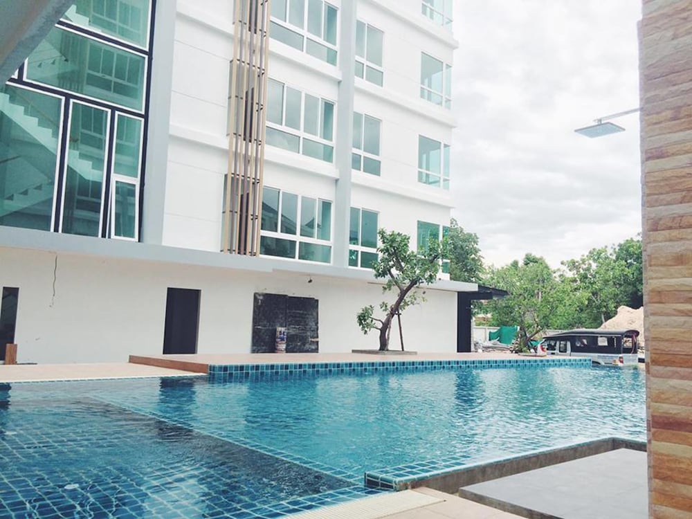 Hinoki Hotel 3/33