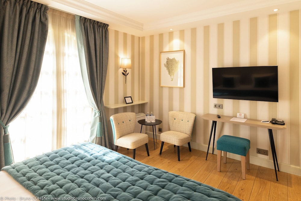 Chateau de La Tour 61/72