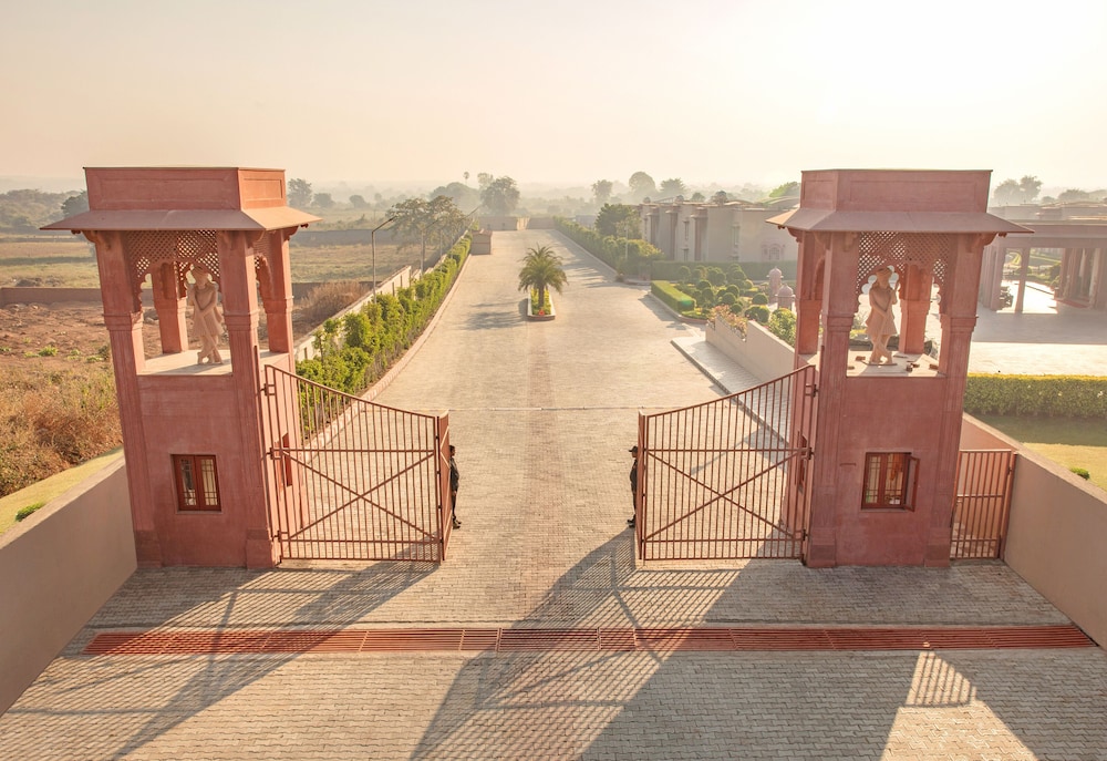 Orchha Palace and Convention Centre 20/50