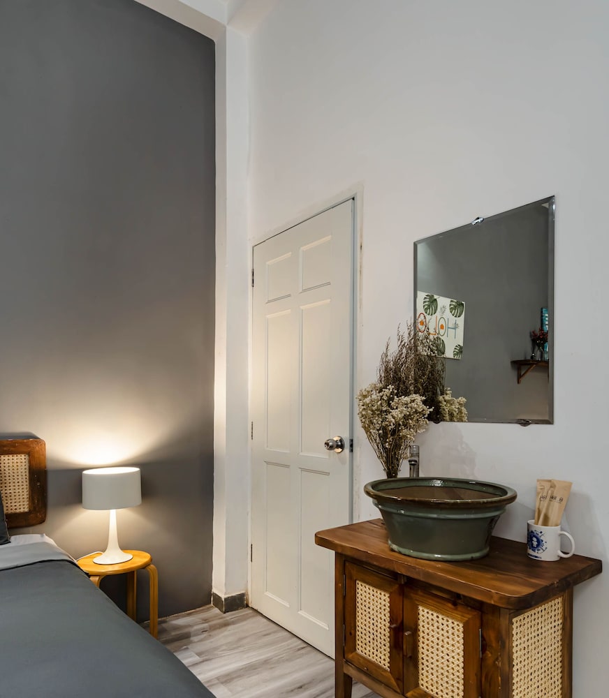 Holo Fairy House Saigon Homestay - Adult Only 50/50
