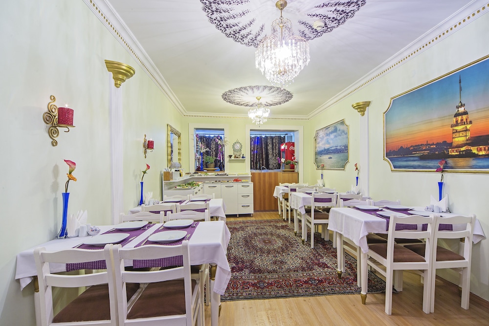 Modern Sultan Hotel 34/49