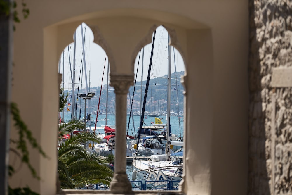 Bifora Heritage Hotel 39/50