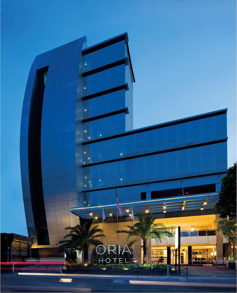 Oria Hotel 3/50