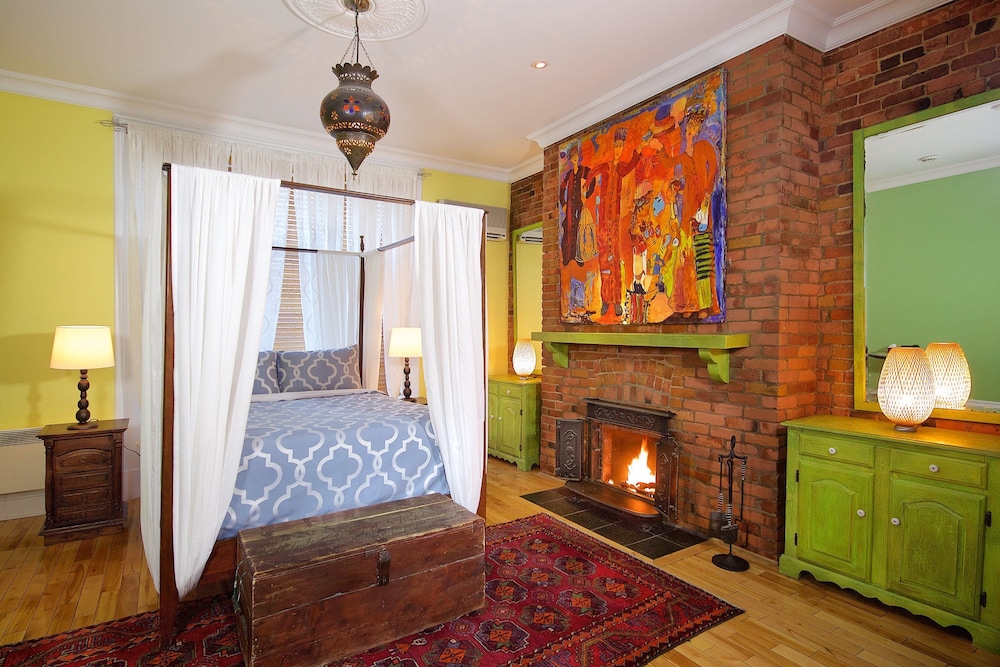 Petite Auberge Les Bons Matins B&B 26/72