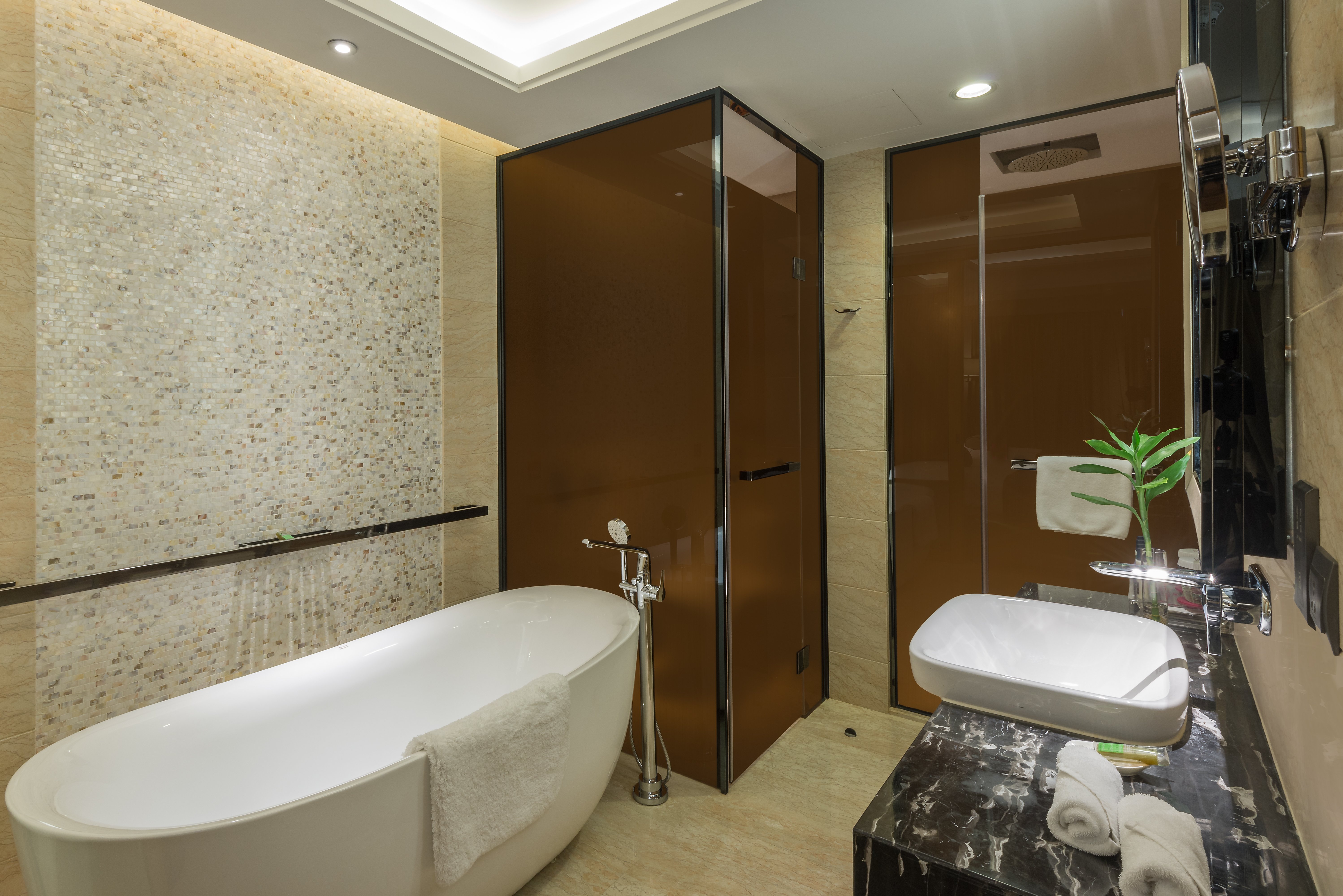 Crowne Plaza LANZHOU 50/50