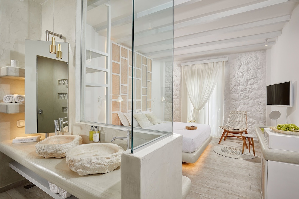 Petri Suites 49/74