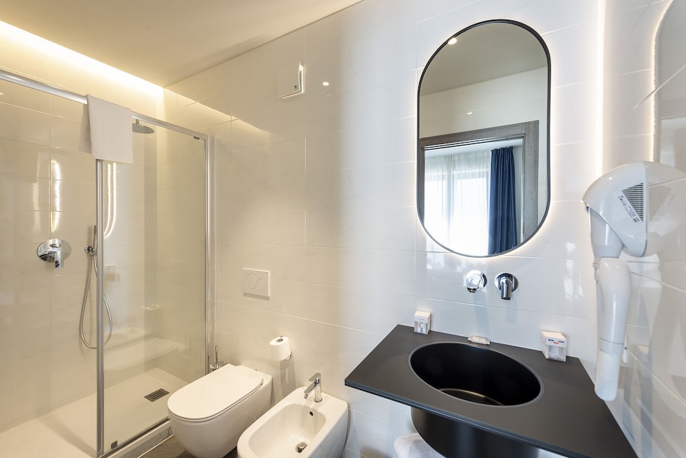 Hotel All Azzurro 64/68