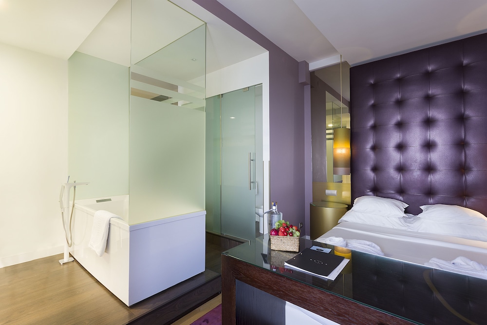 Meira Hotel 45/46