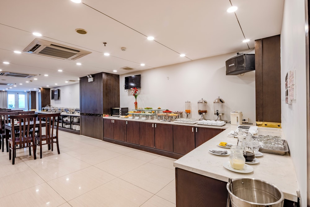 Navy Nha Trang Hotel 40/50