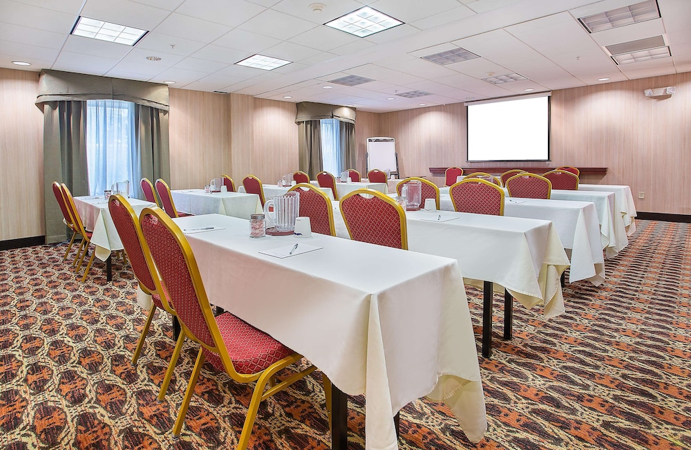 Hampton Inn Knoxville West At Cedar Bluff 45/50