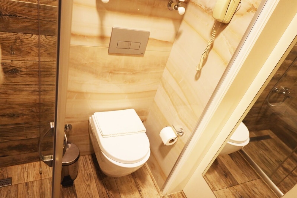 Bakirkoy Tashan Business & Airport Hotel 26/50