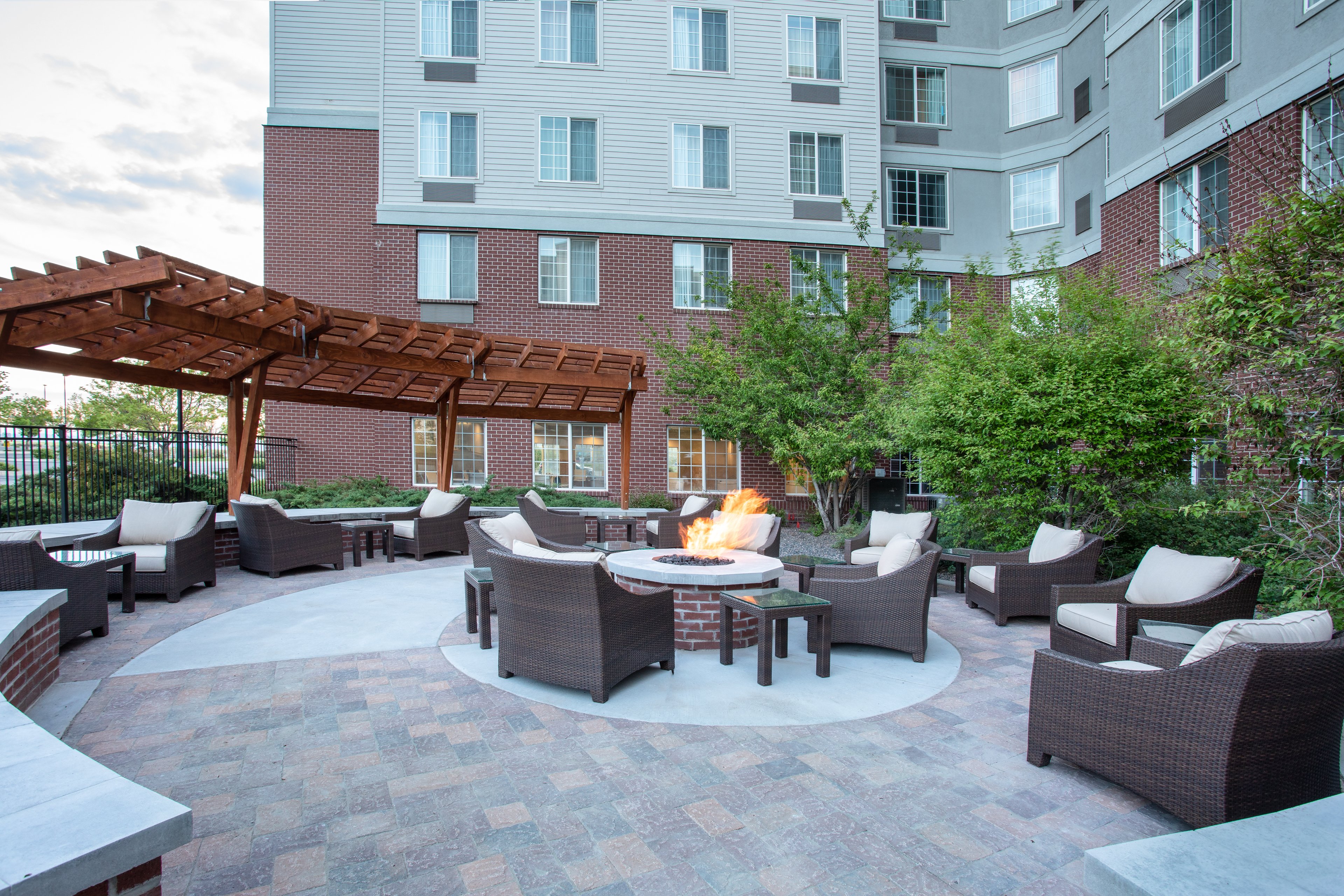 STAYBRIDGE SUITES DENVER INTERNATIONAL AIRPORT 61/63