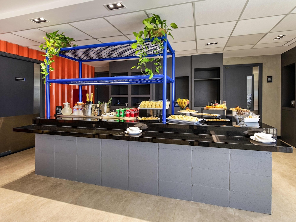 Ibis Budget Recife Jaboatao 11/64