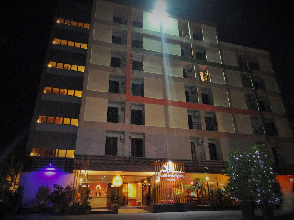 Lamoon Resotel 2/62