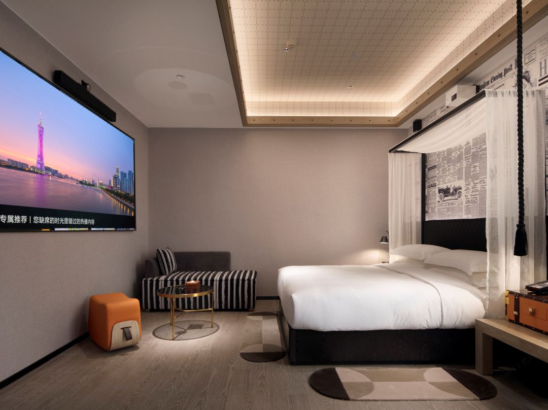 Standard, King Bed, No Window