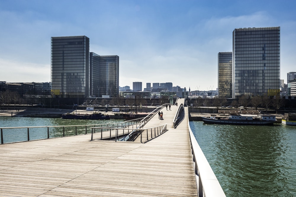 Mercure Paris Bercy Bibliotheque 61/65