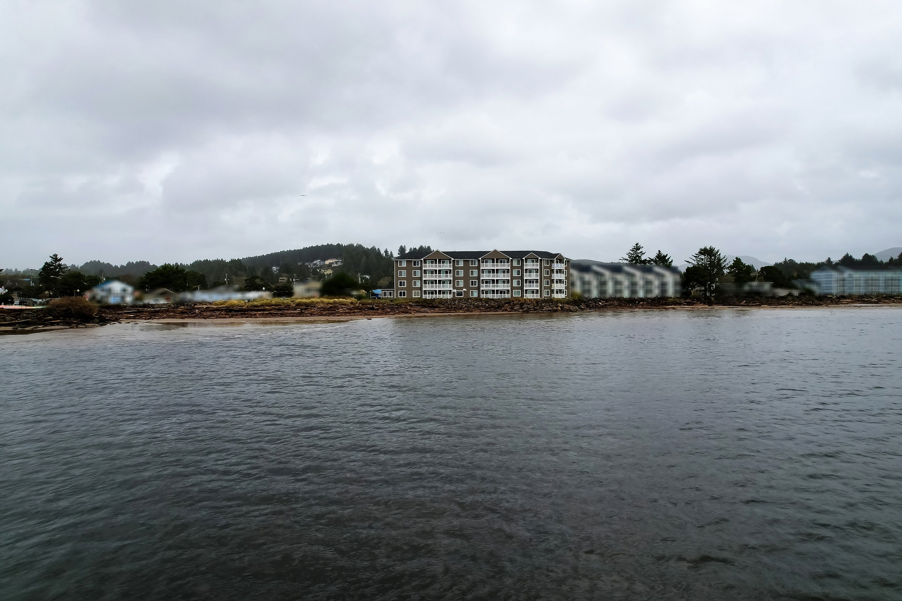 Siletz Bay Beachfront Hotel by OYO Lincoln City 62/71