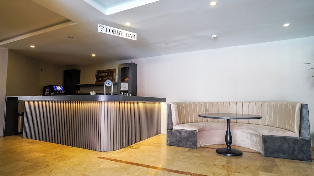 Nex Royal Beach Hotel 9/41