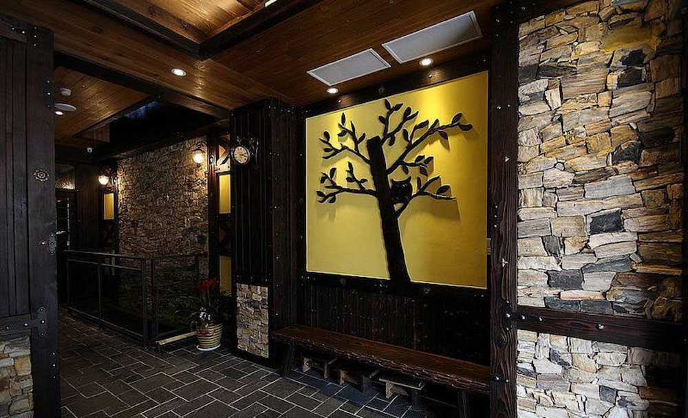 Sun Moon Lake Youngquan Hotels 5/50