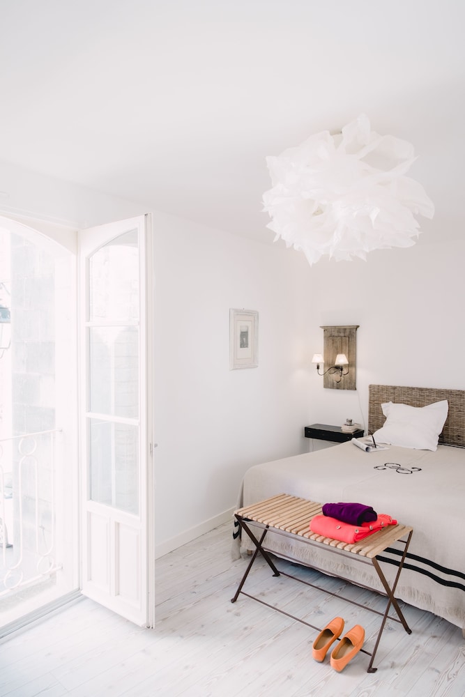HOTEL SAINT-PIERRE 20/64