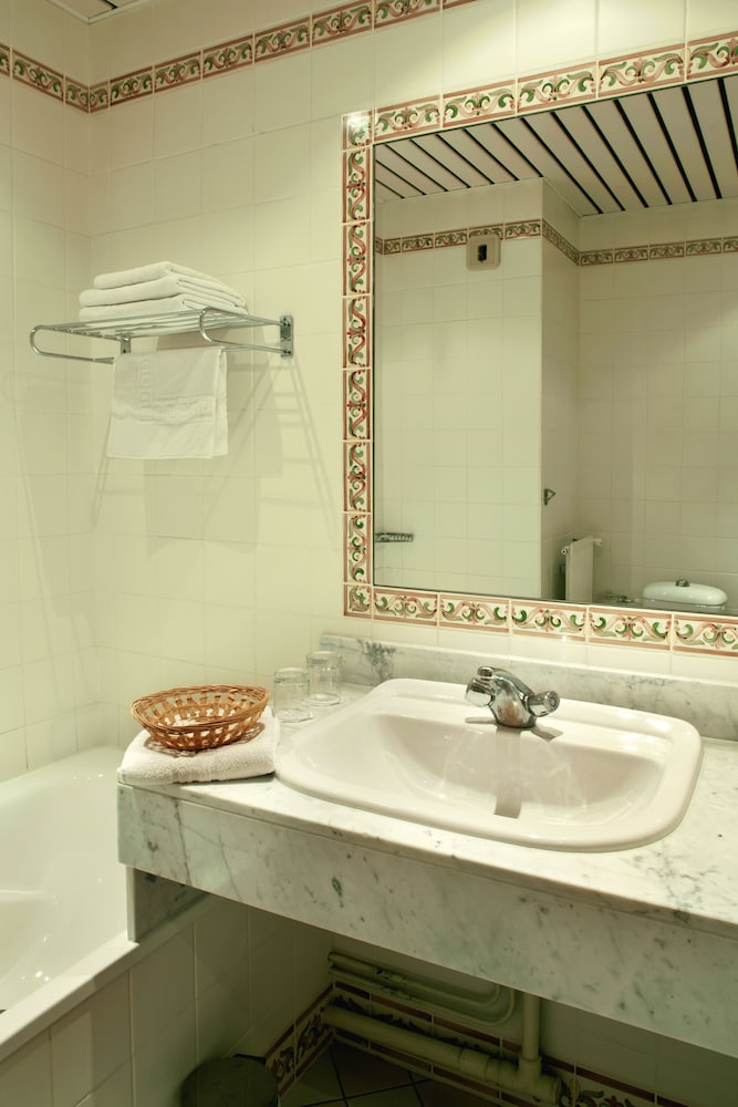 The Originals Boutique Lorangerie Du Chateau Des Reynats Perigueux Ouest Inter Hotel 19/49