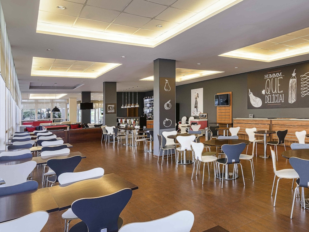 Ibis Canoas Shopping 51/57
