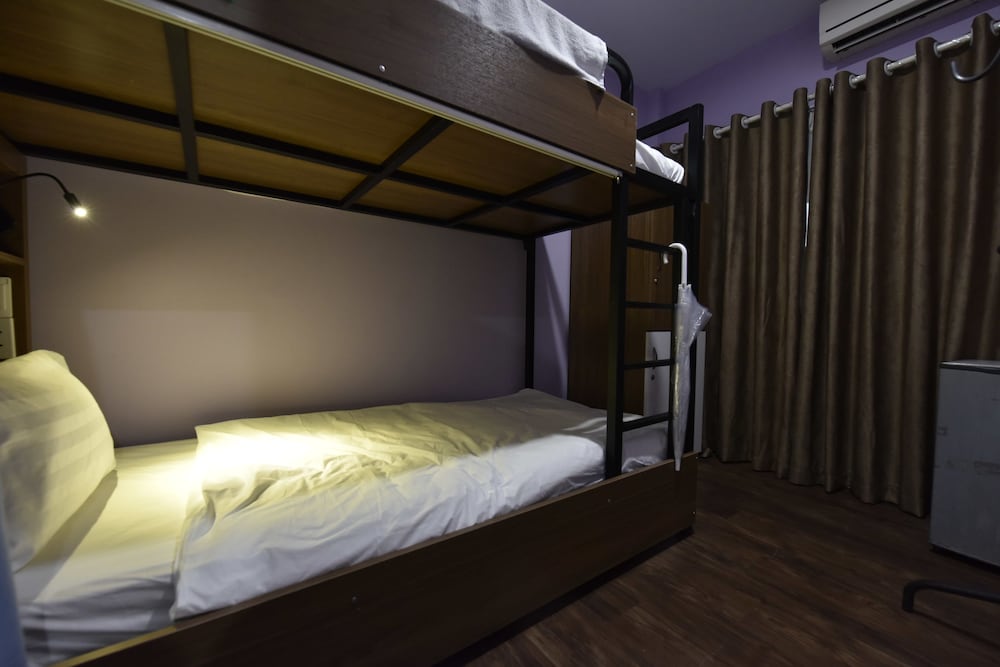 Ibiz City Hostel 15/30