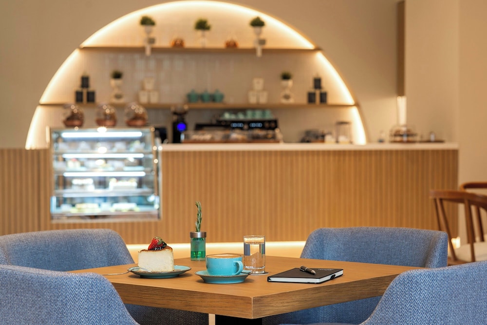 Restaurant-cafeteria