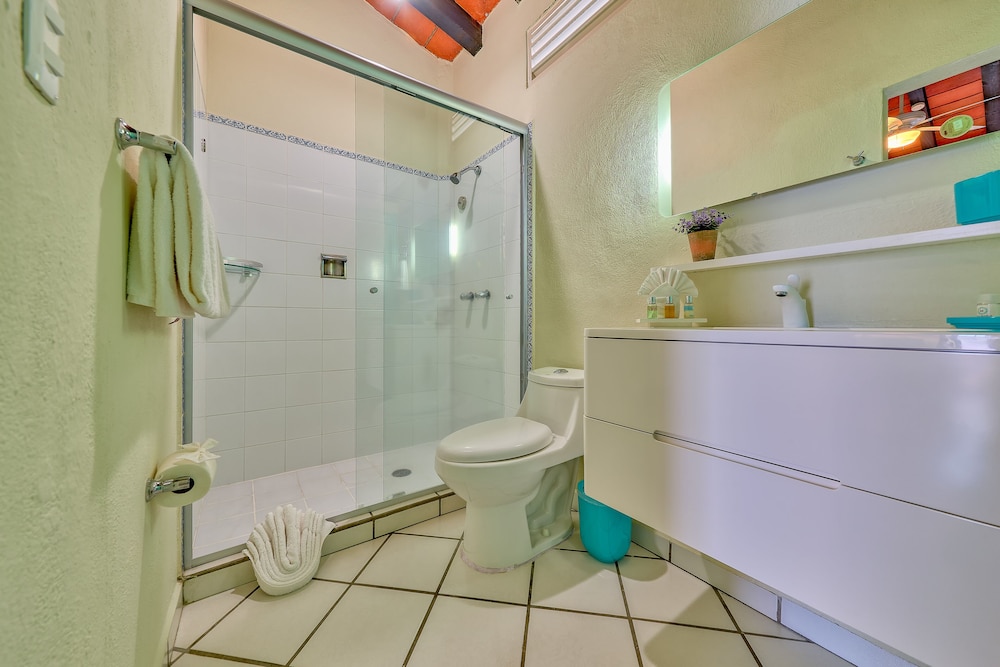 Vallarta Sun Hotel 48/50