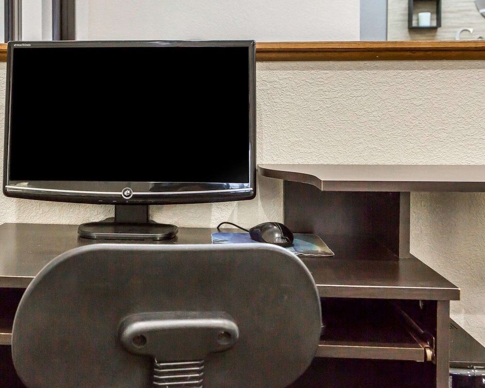 Quality Inn & Suites Circleville 48/53