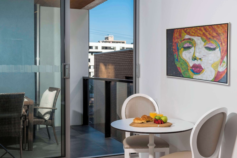 Oaks Melbourne South Yarra Suites 25/44