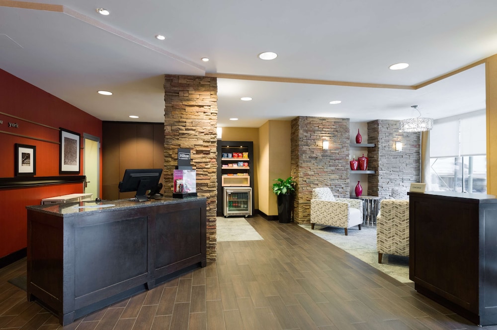 Hampton Inn Manhattan Times Square South 8/37