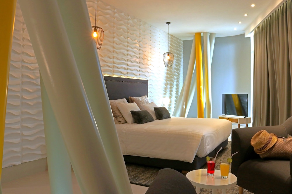 Bluebay Concept Hotel By Xarm Hotels 10/29
