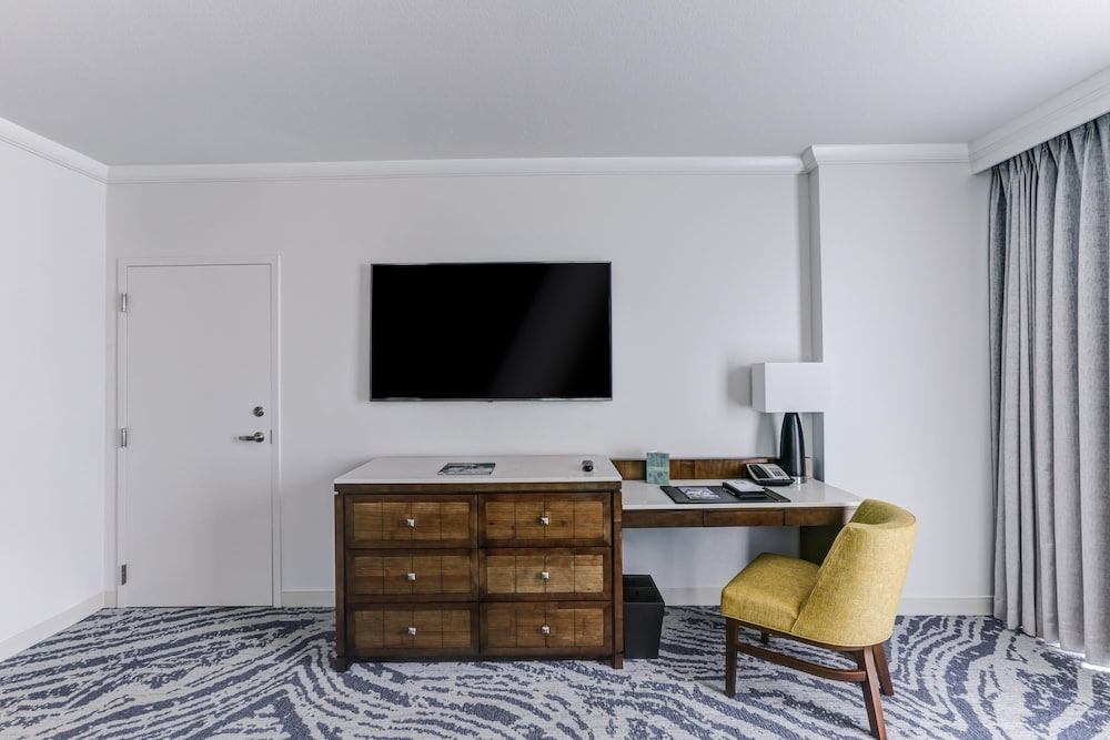 Hyatt Regency Orlando 73/84