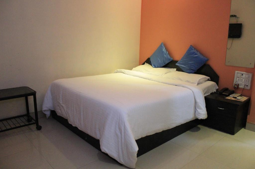 Hotel Sai Residency 8/19