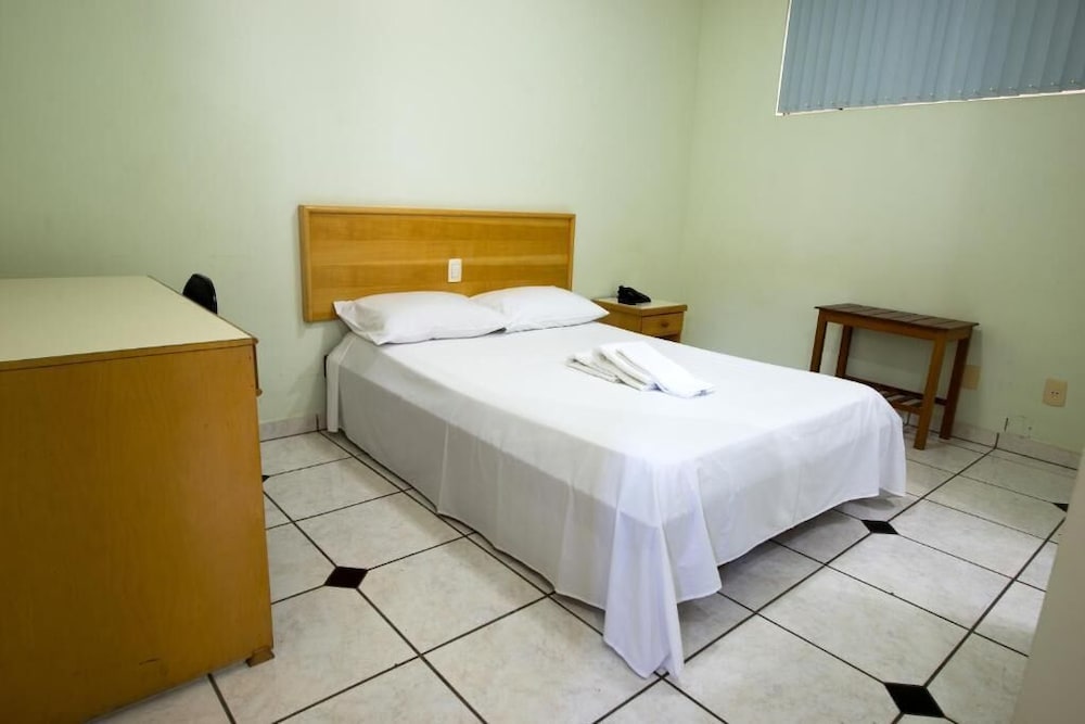 HOTEL METROPOLITANO 11/26