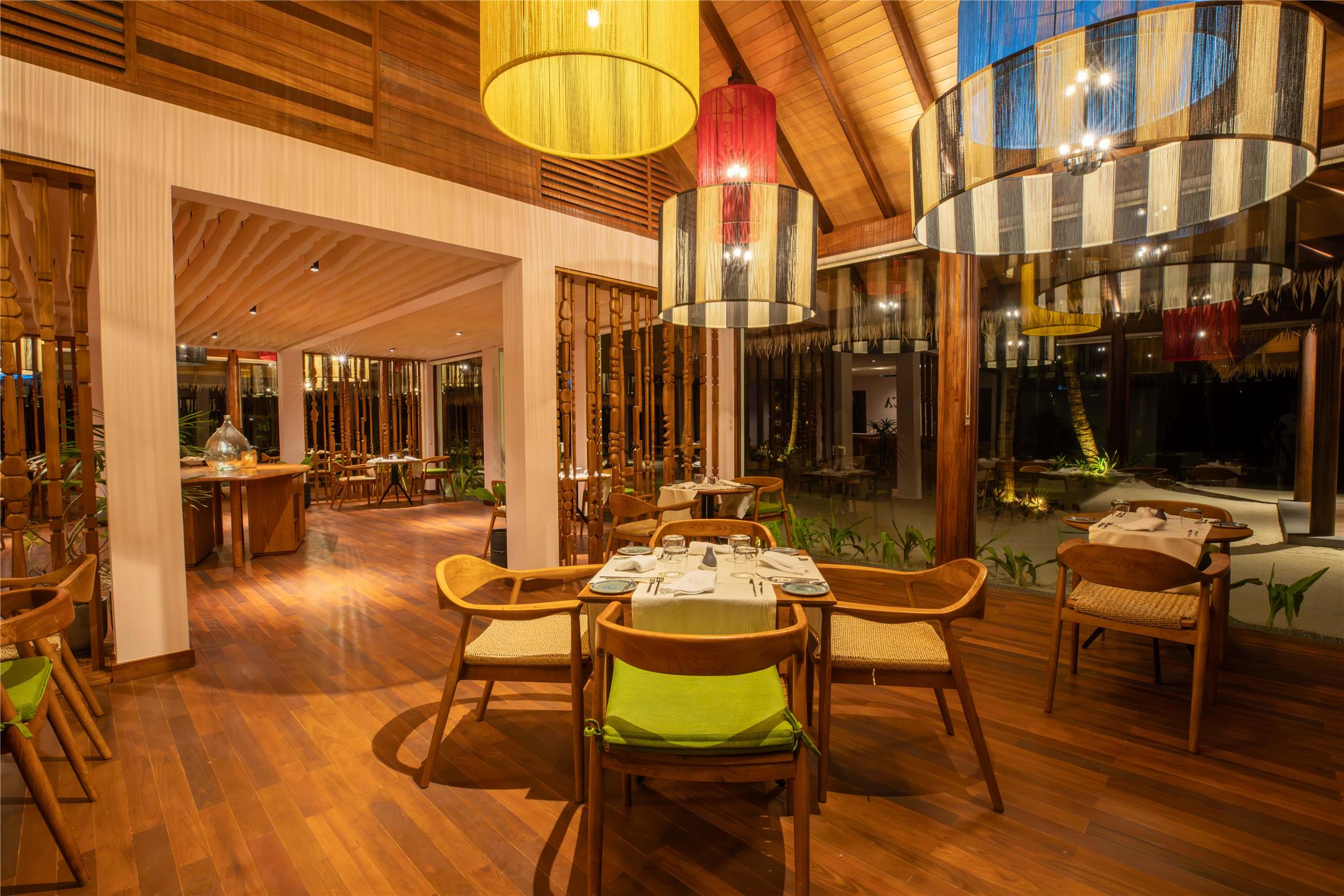 Melia Whale Lagoon Maldives 44/66