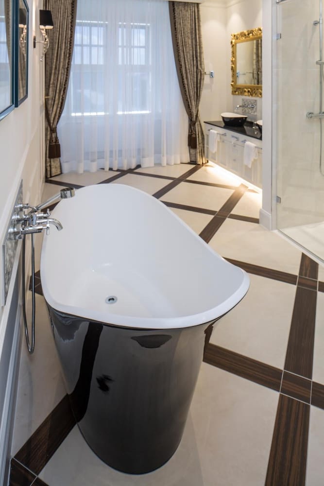 Schloß Schönbrunn Grand Suite 39/40