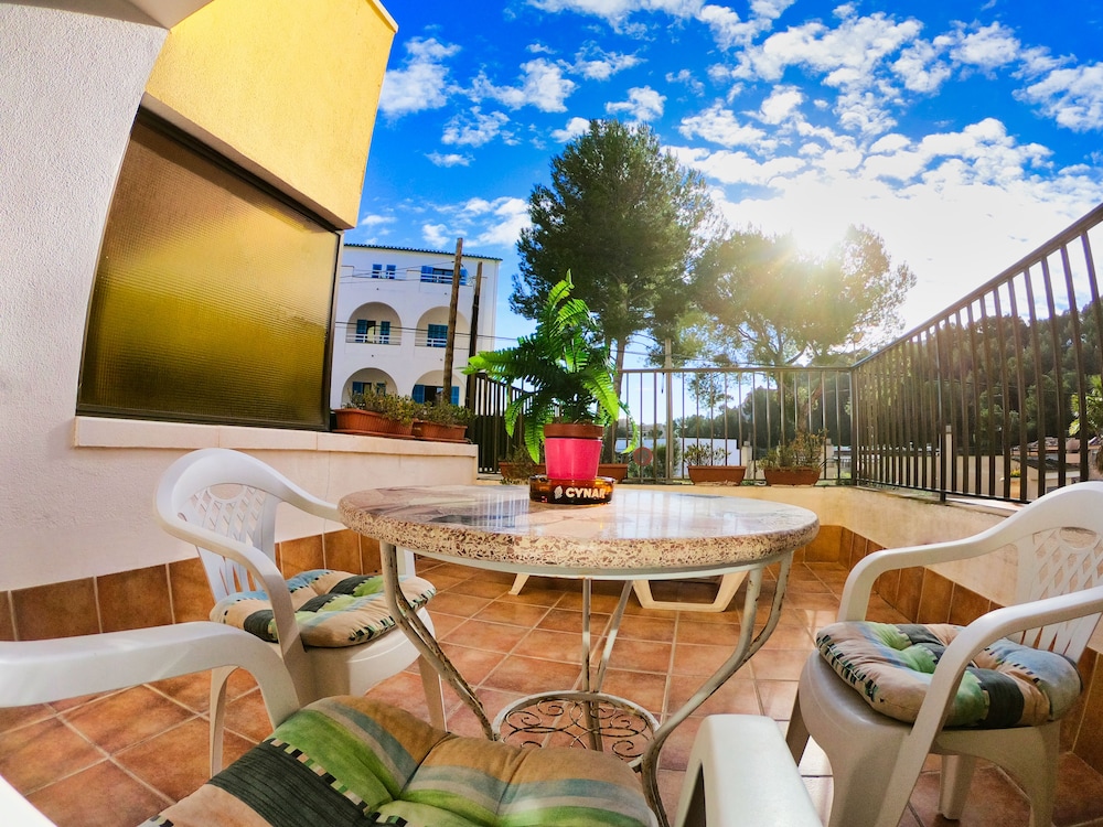 Bon Aire Apartamentos 46/53