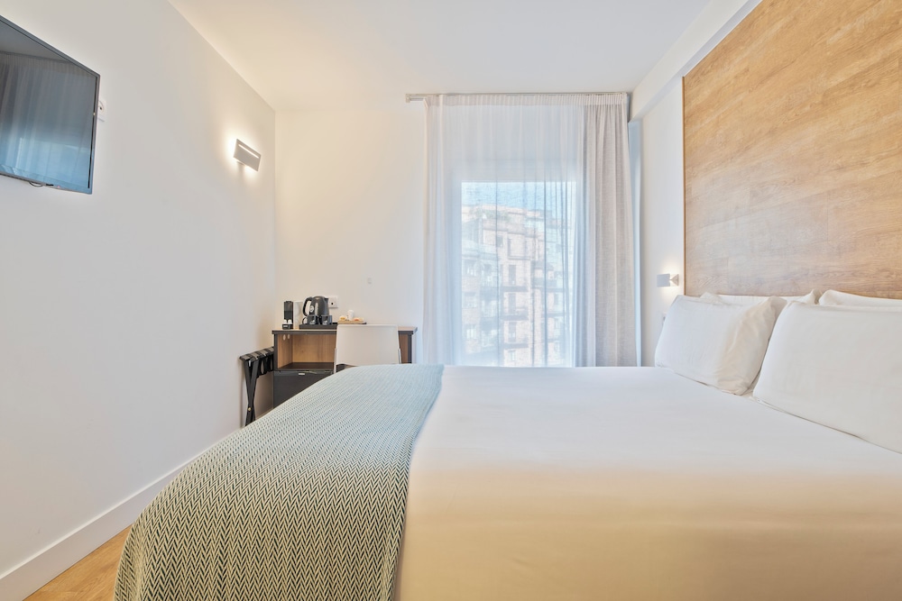 Colectia Hotel Ondarreta 7/38
