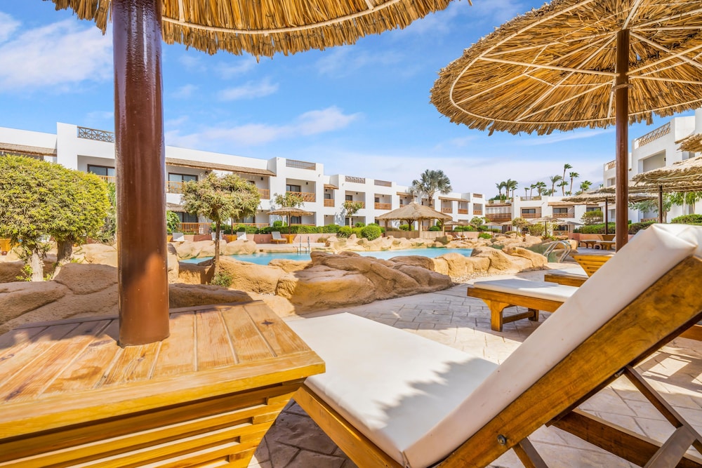 TOP Domina Coral Bay Resort 23/50